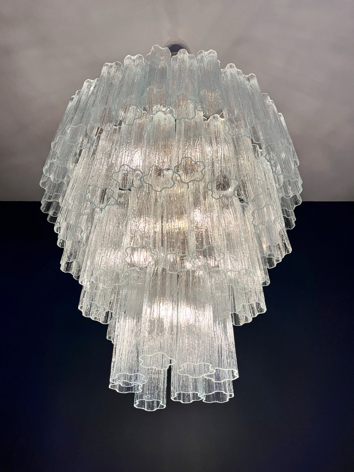 Murano Kroonluchter – 80 Heldere Buisglazen – detail 4 – Murano Classics