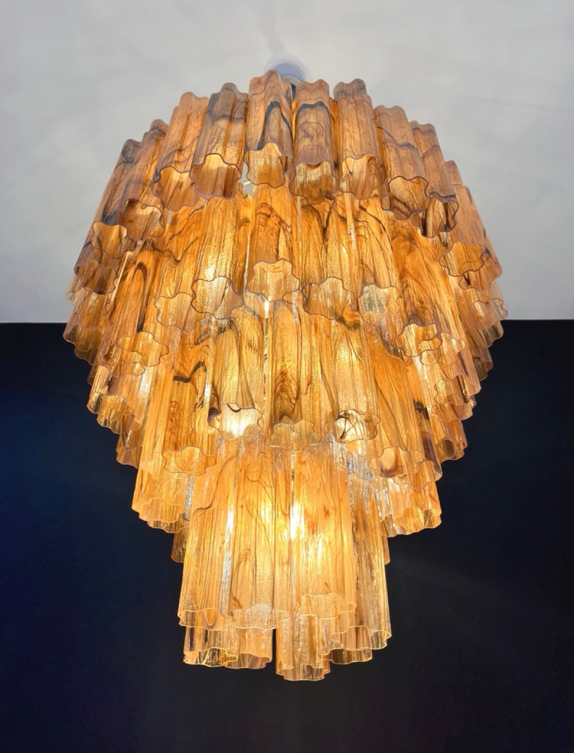 Murano Chandelier – 80 Yellow Alabaster Black Tube Glass – detail 4 – Murano Classics