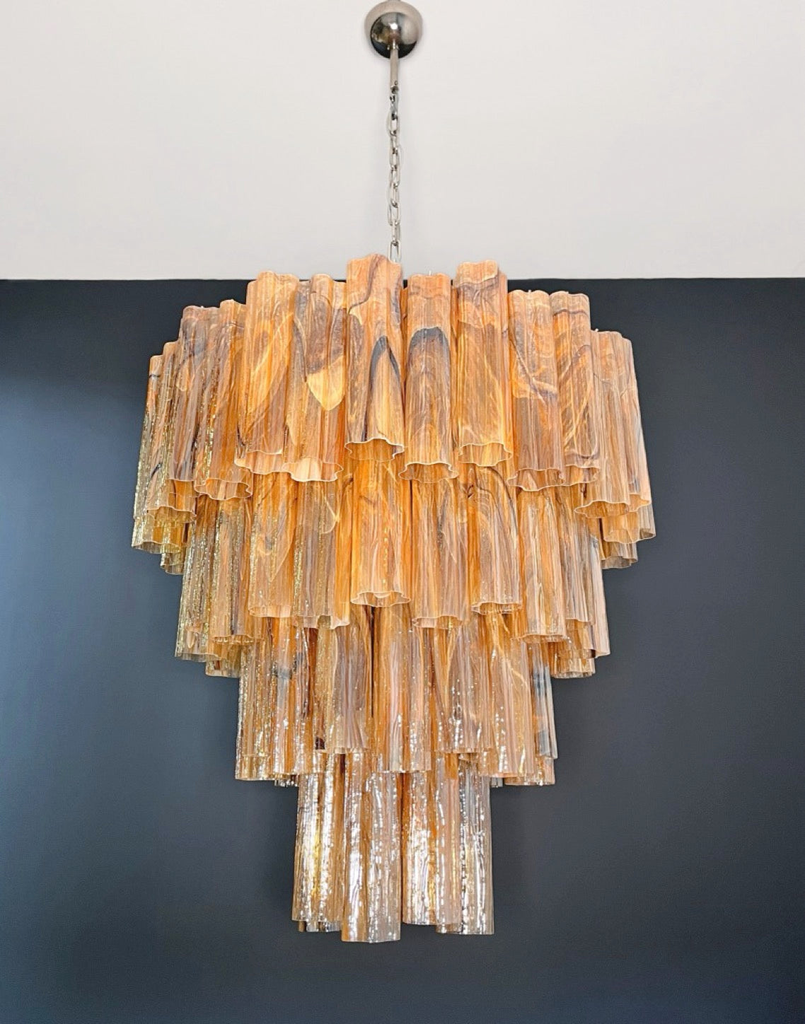 Murano Lysekrone | 80 Gule Alabaster Sorte Rørglass