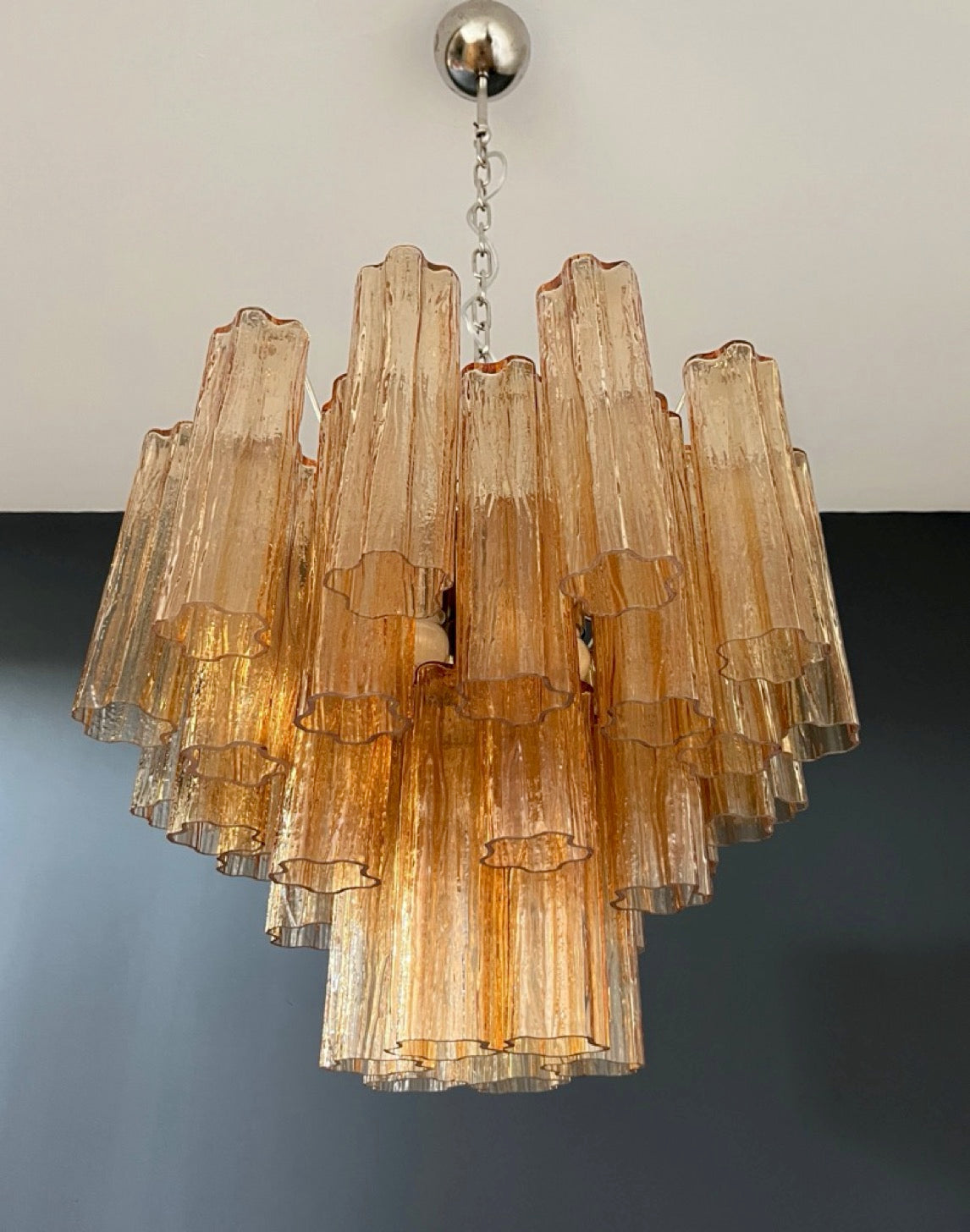 Fantastic Murano Glass Tube Chandelier – 36 tobacco glass tube