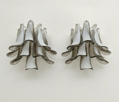 Pair of Vintage Italian Murano wall lights – Mazzega – 10 smoked lattimo glass petals