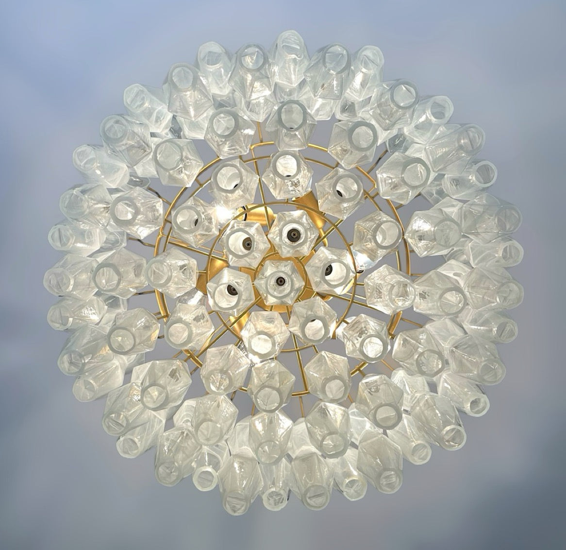Amazing Murano glass Candelier – 107  white alabaster poliedri