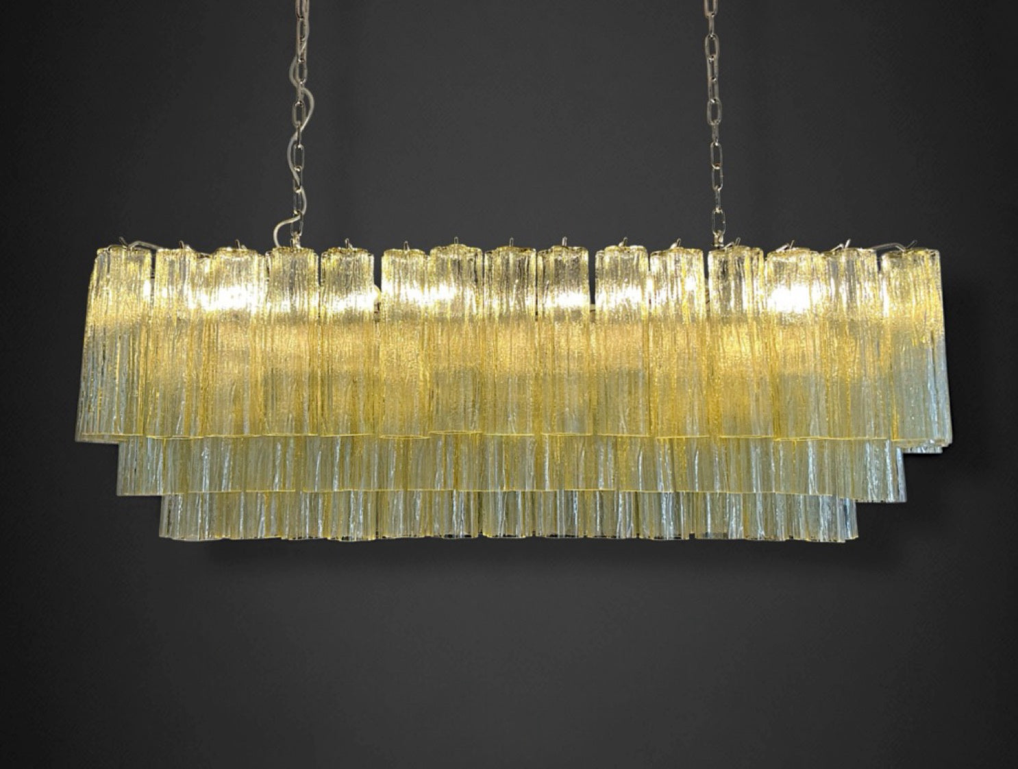 Elegant Murano tube Chandelier – 114 clear amber glasses
