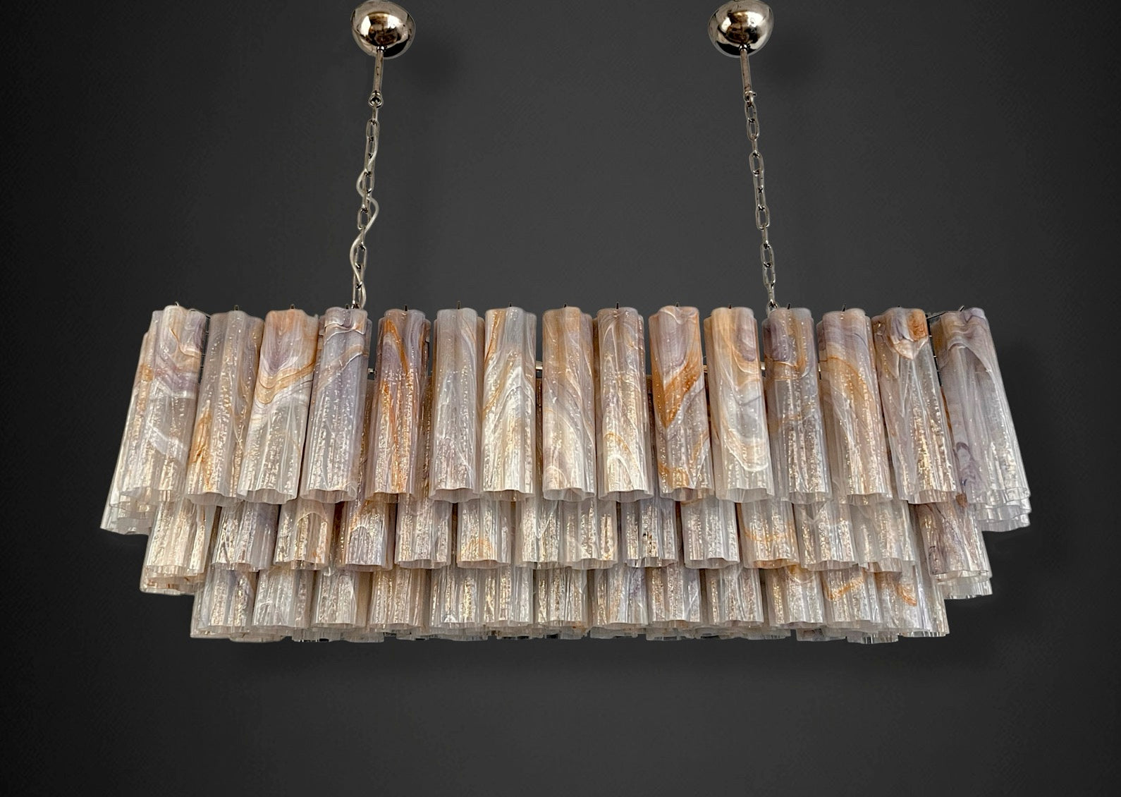 Elegant Murano tube Chandelier – 114 alabaster witeria glasses