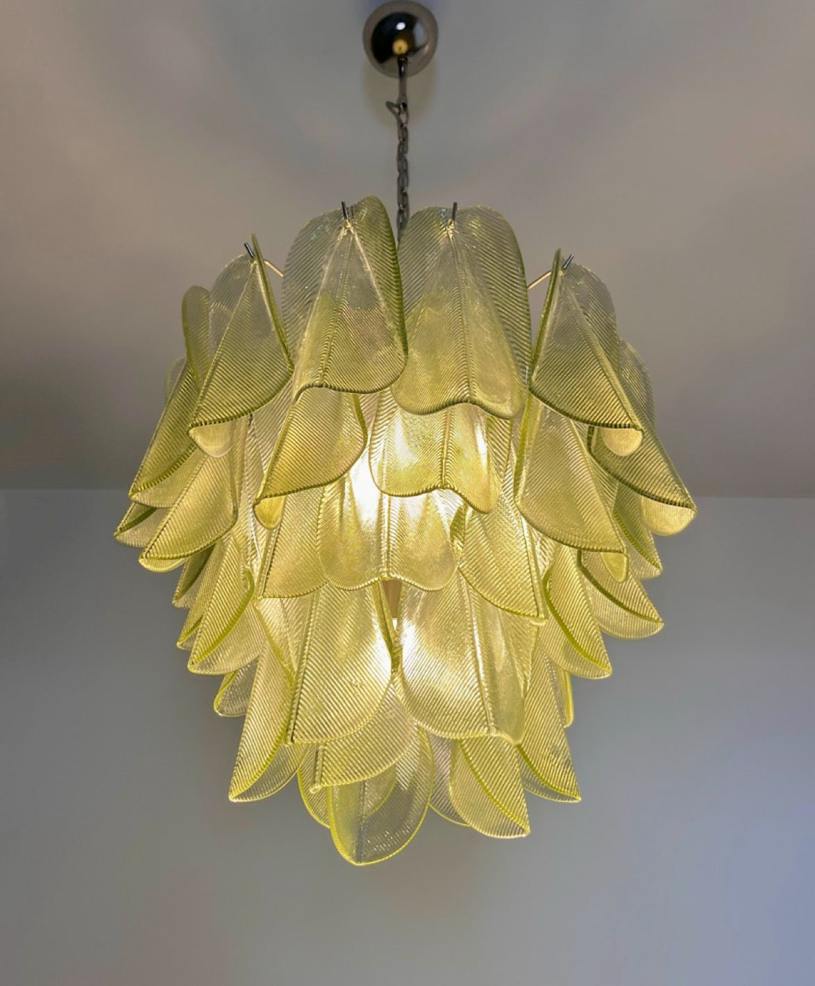 Italian vintage Murano chandelier – Mazzega – 41 “rondini” green glass