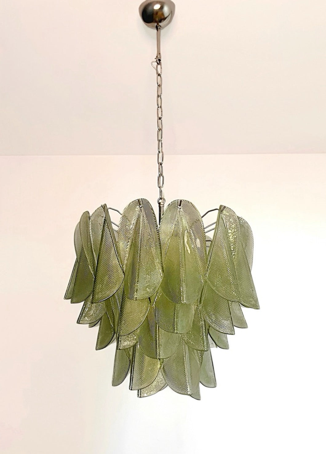 Italian vintage Murano chandelier – Mazzega – 41 “rondini” green glass