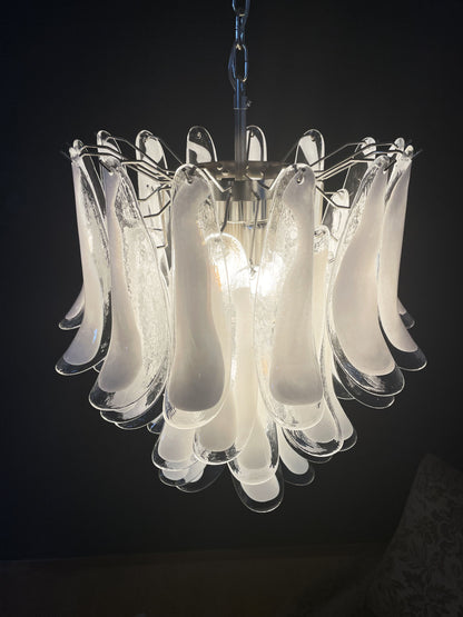 Murano Chandelier | 41 Clear cone leaf glasses