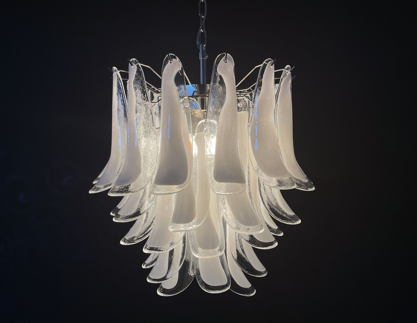 Murano Chandelier | 41 Clear cone leaf glasses