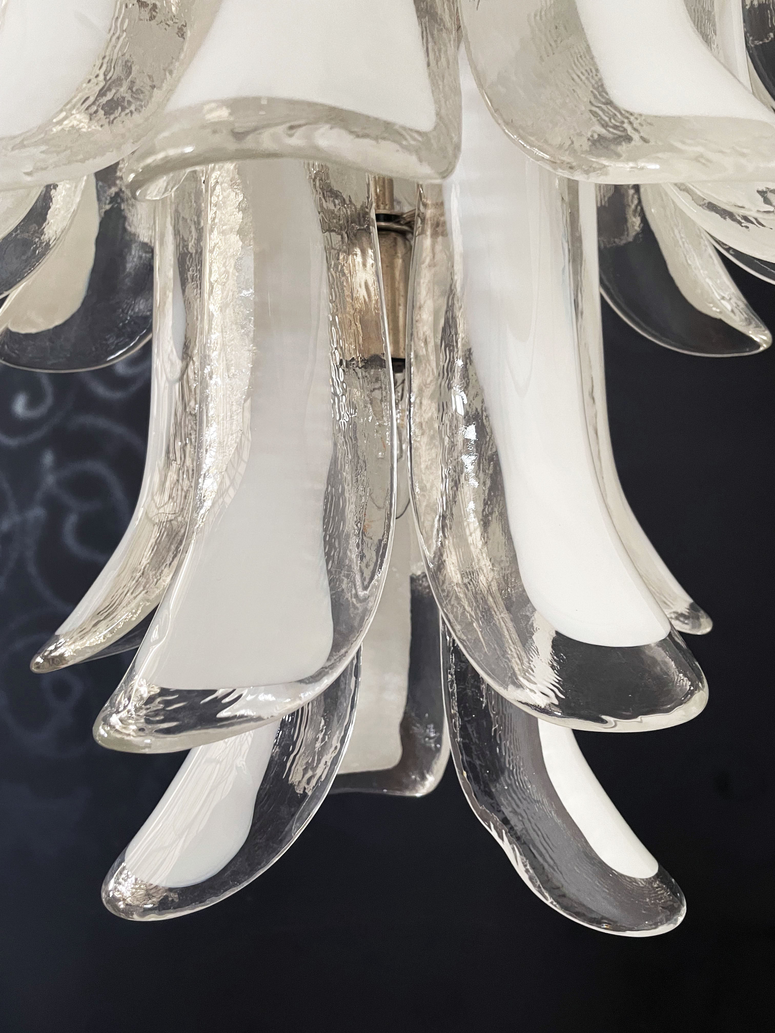 Murano Chandelier – 75 White Petal Glass – detail 2 – Murano Classics