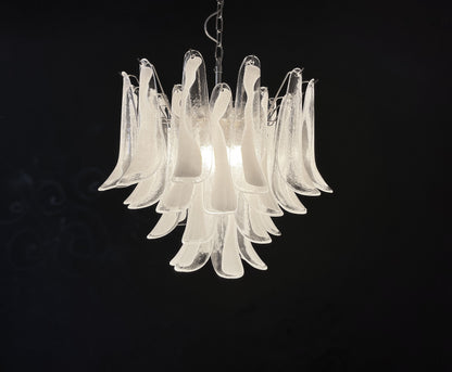 Murano Chandelier | 36 Clear cone leaf glasses