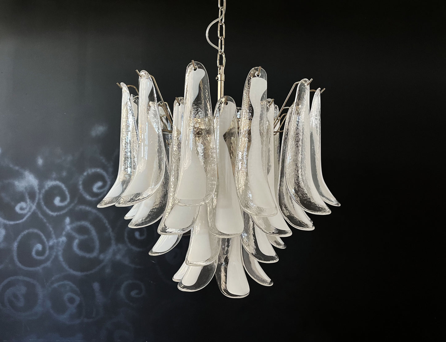 Murano Chandelier | 36 Clear cone leaf glasses