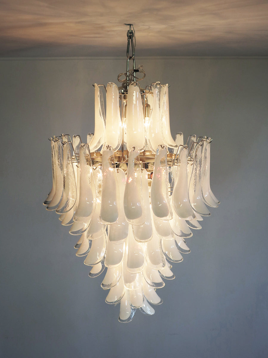 Murano Chandelier | 85 Clear cone leaf glasses