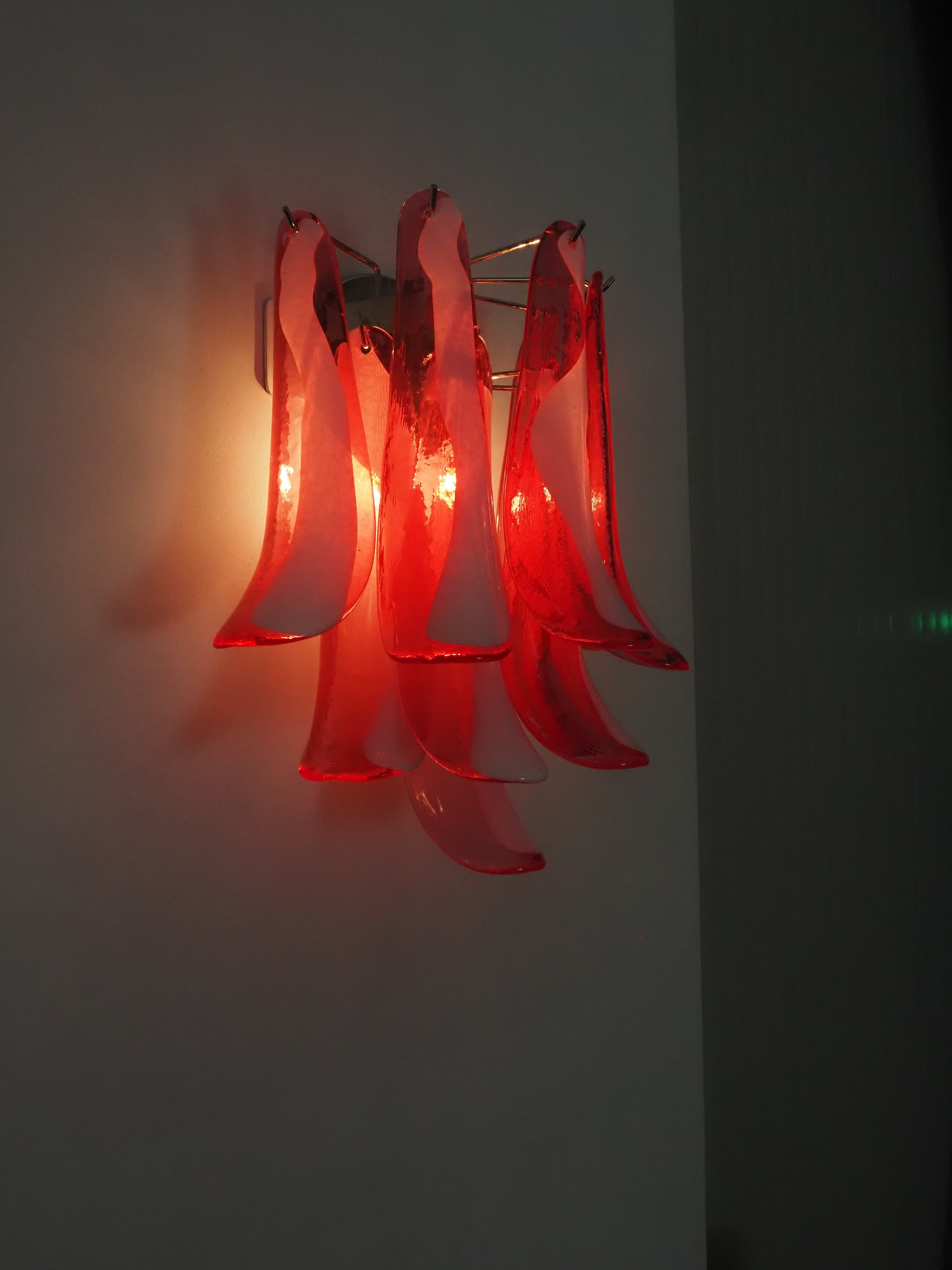 Murano Wandlamp – 10 Rood Bloemblaadjeglas – Set van 2 – detail 7 – Murano Classics