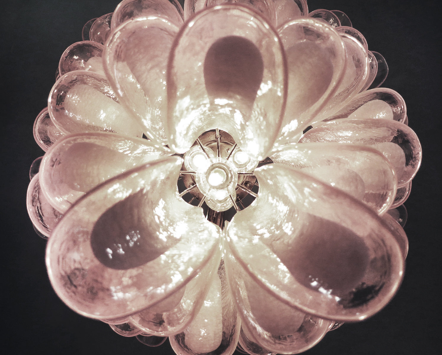 Murano Kronleuchter – 75 Rosa Blütenblattglas – Detail 6 – Murano Classics