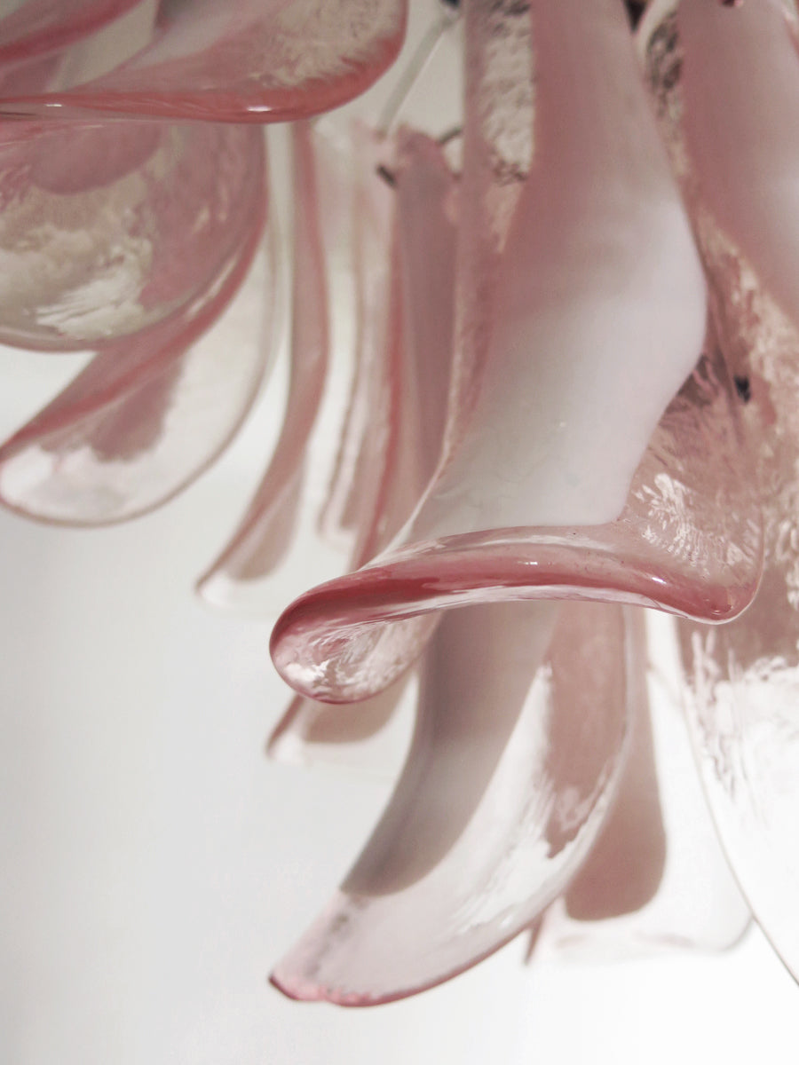 Murano Kroonluchter – 26 Roze Bloemblaadjeglas – detail 2 – Murano Classics