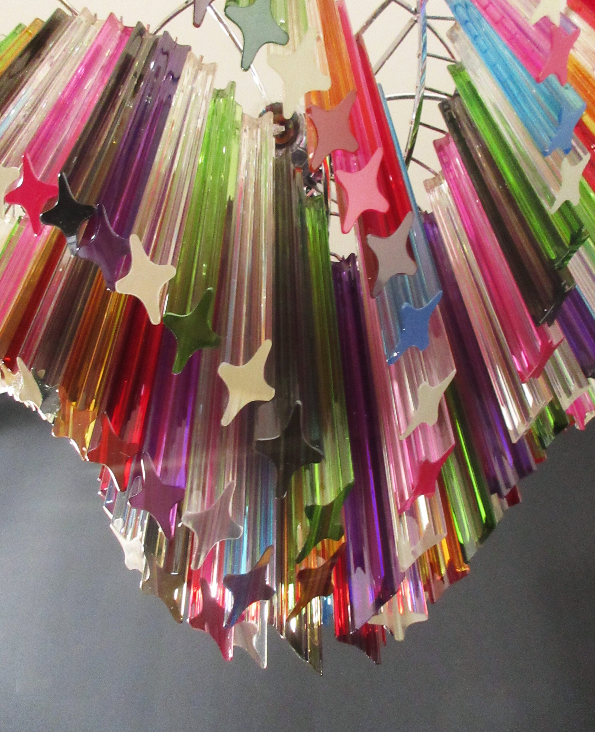 Lustre Murano – 200 Verres à Prismes Multicolores – détail 9 – Murano Classics
