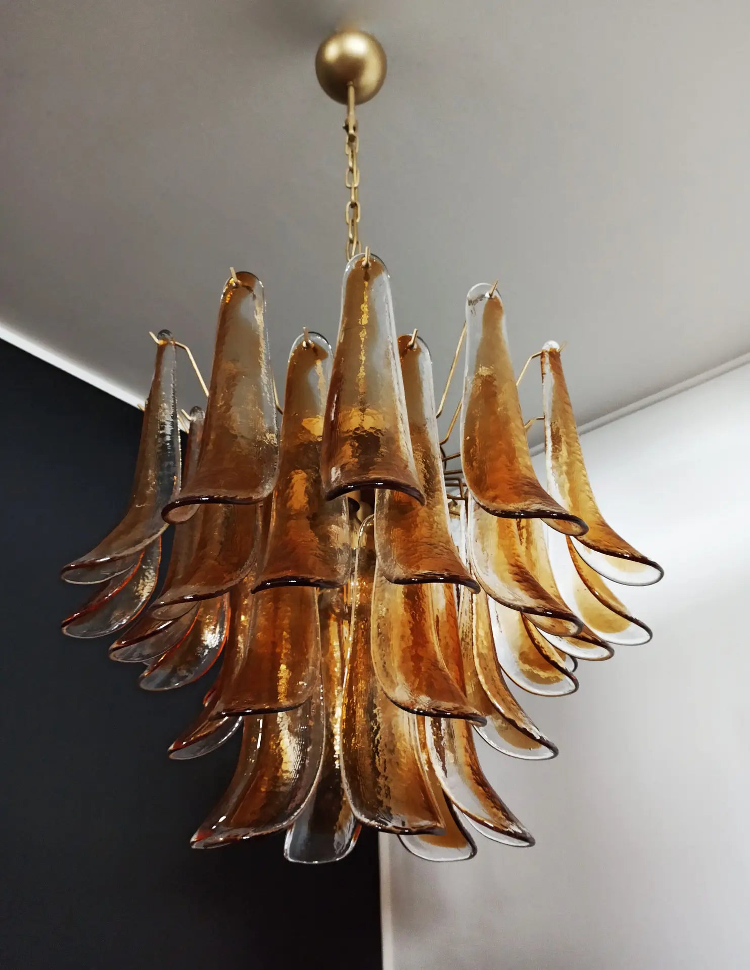 Murano Kronleuchter – 36 Klare und Gelbe Blütenblattgläser – Detail 11 – Murano Classics