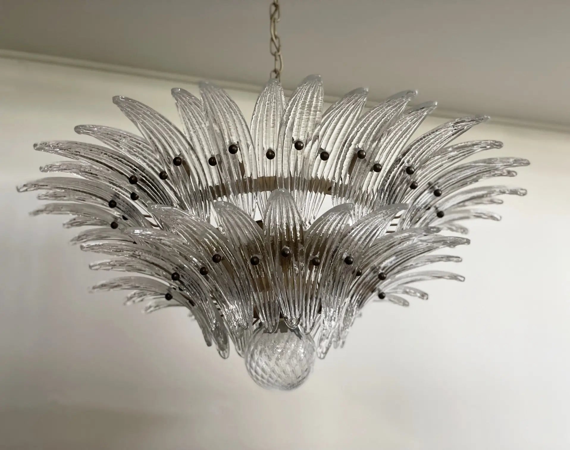 Murano Chandelier – 58 Clear Palmette Glass – detail 2 – Murano Classics