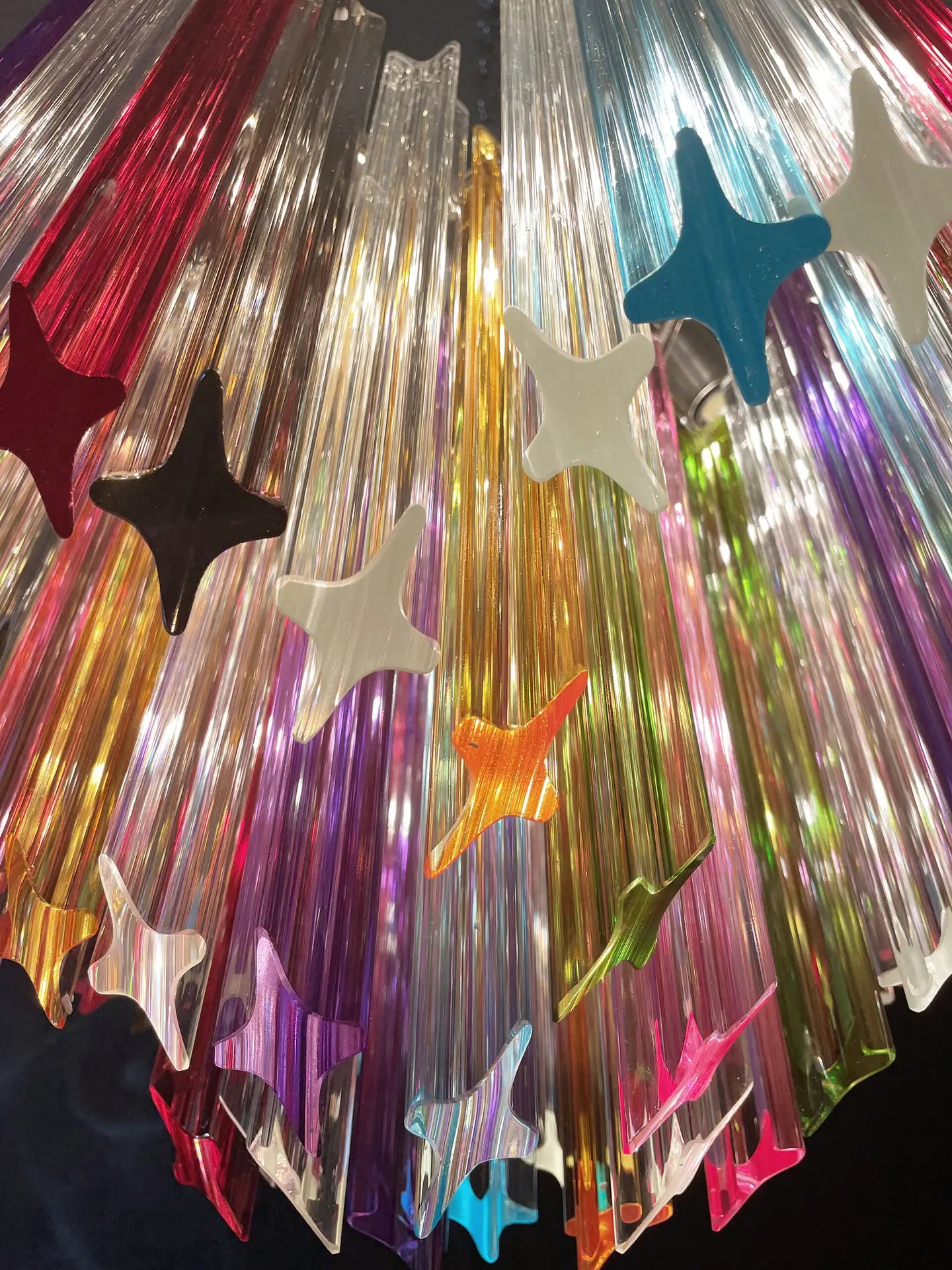 Murano Kroonluchter – 60 Veelkleurige Prismaglazen – detail 9 – Murano Classics