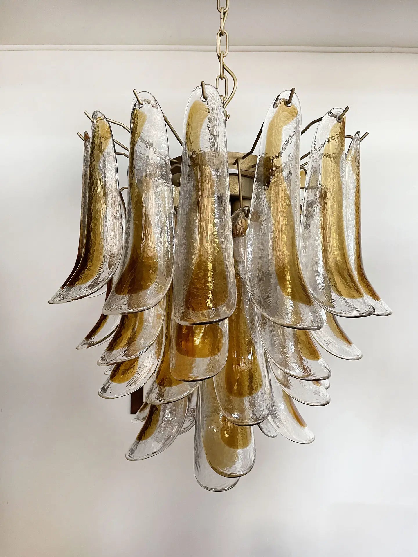 Murano Chandelier | 41 Yellow Cone Leaf Glasses