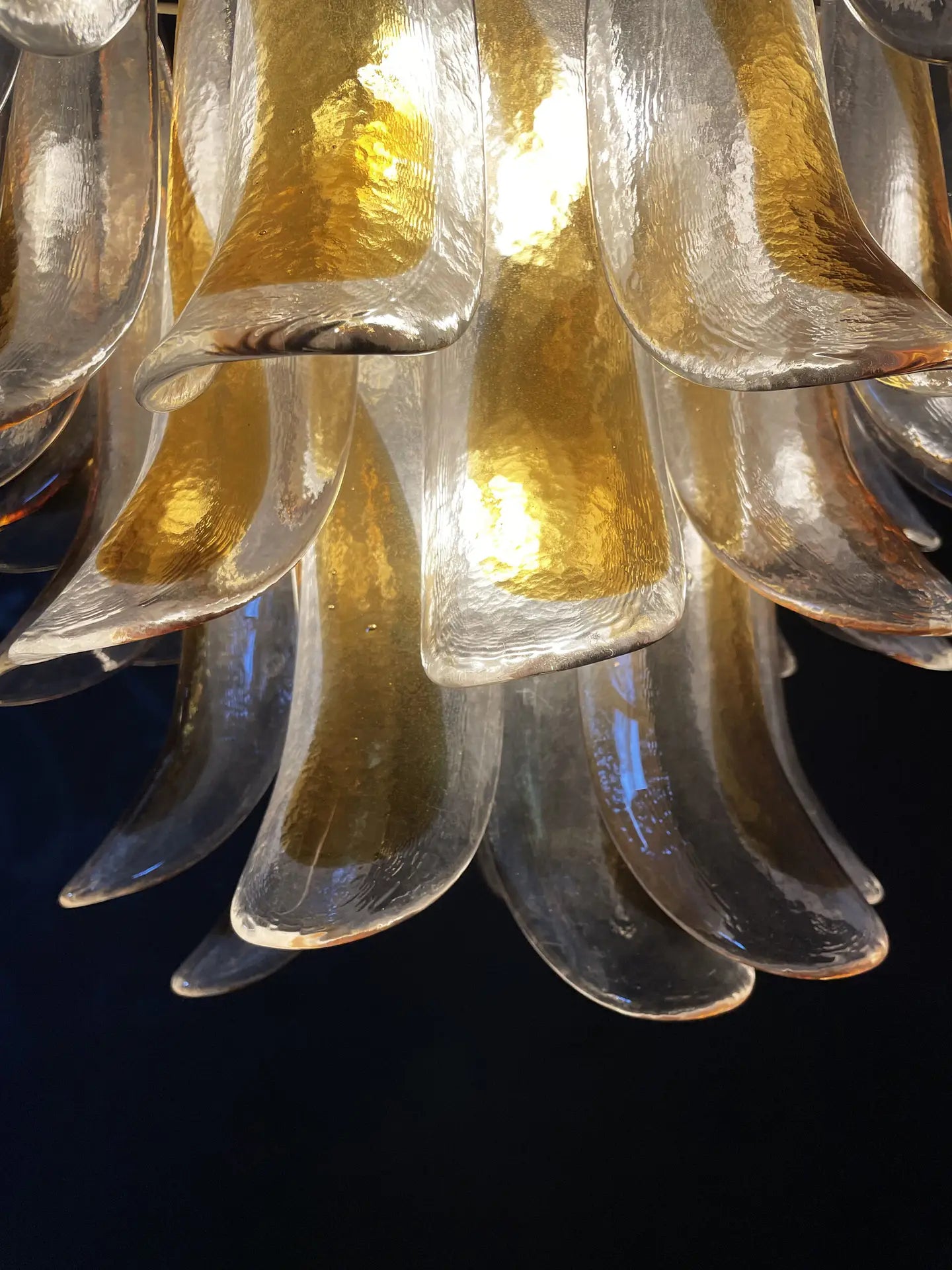 Murano Kronleuchter – 41 Gelbe Blütenblattglas – Detail 11 – Murano Classics