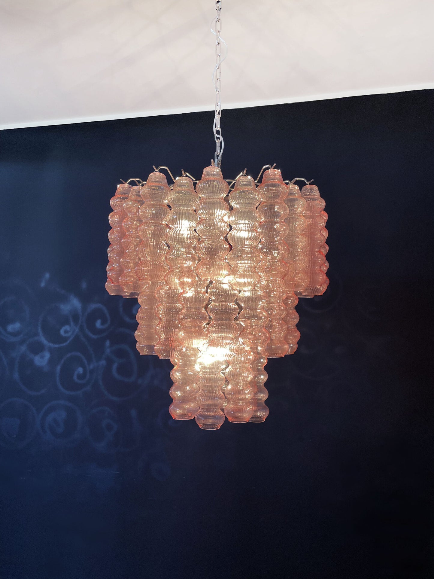 Murano Lysekrone | 48 Rosa Glassrør