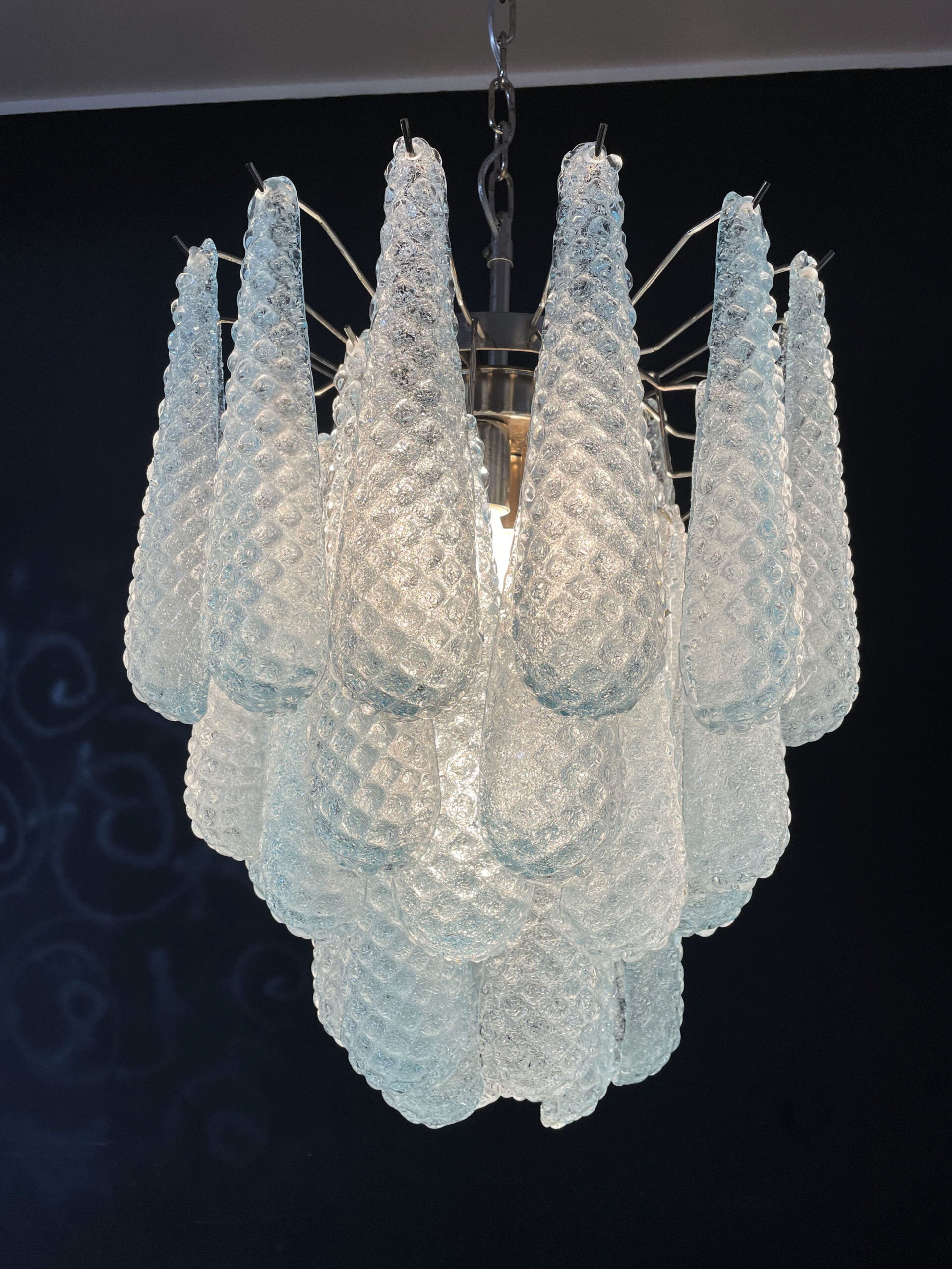 Murano Chandelier – 41 Blue Drop Glass – detail 5 – Murano Classics
