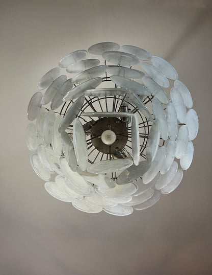 Murano Lysekrone | 57 Hvite Glassdisker