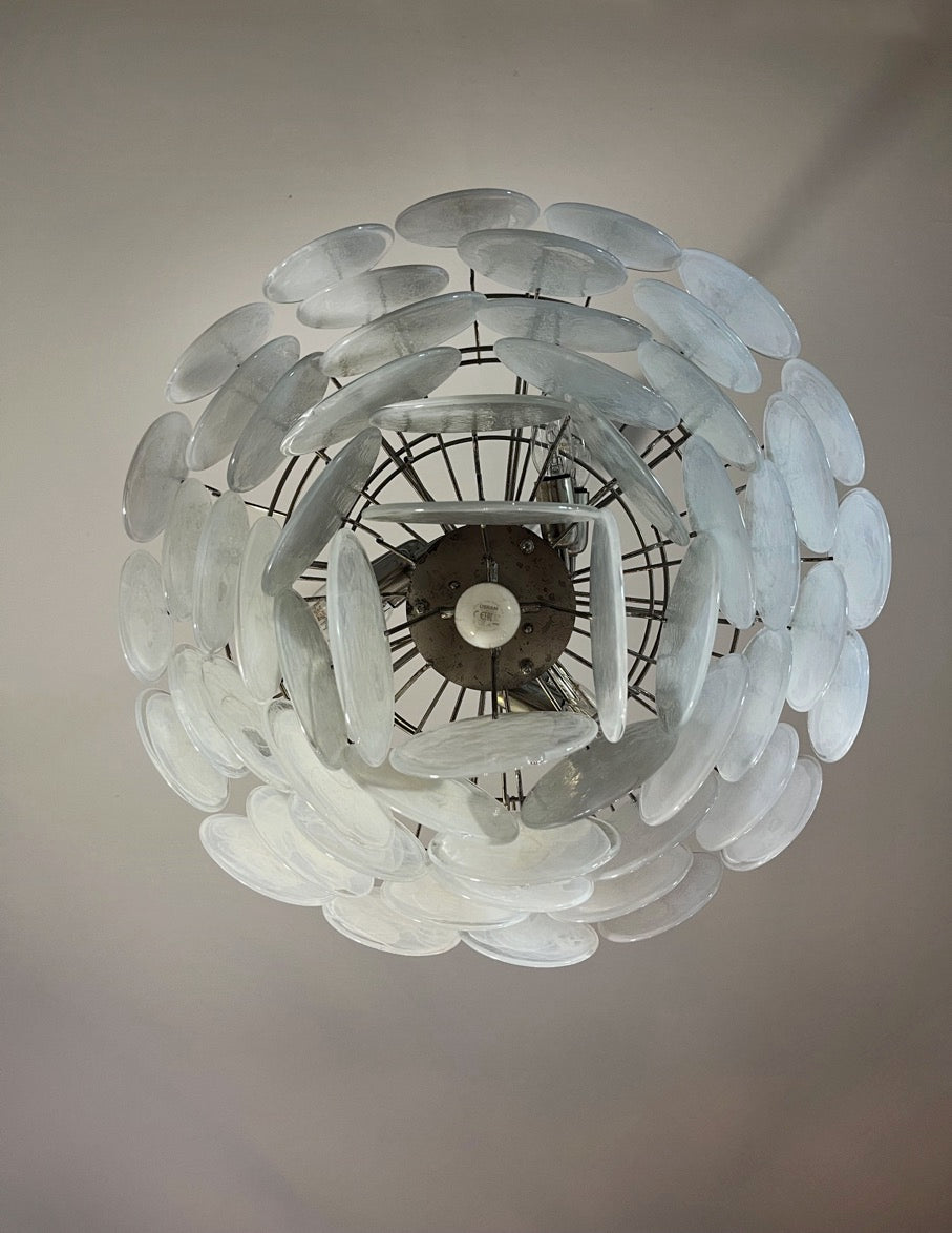 Lampadario Murano – 57 Vetri a Dischi Bianchi – dettaglio 1 – Murano Classics