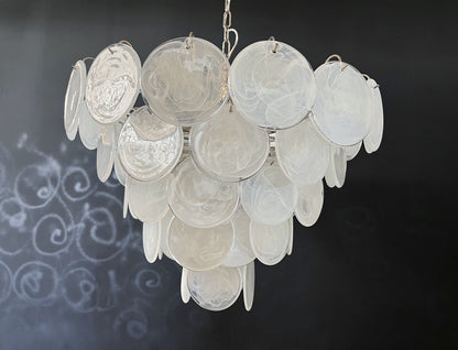 Murano Lysekrone | 57 Hvite Glassdisker