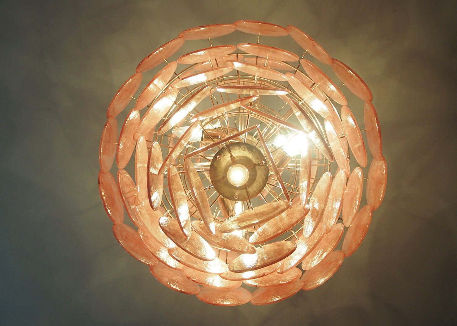 Lampadario Murano – 87 Vetri a Dischi Rosa – dettaglio 1 – Murano Classics