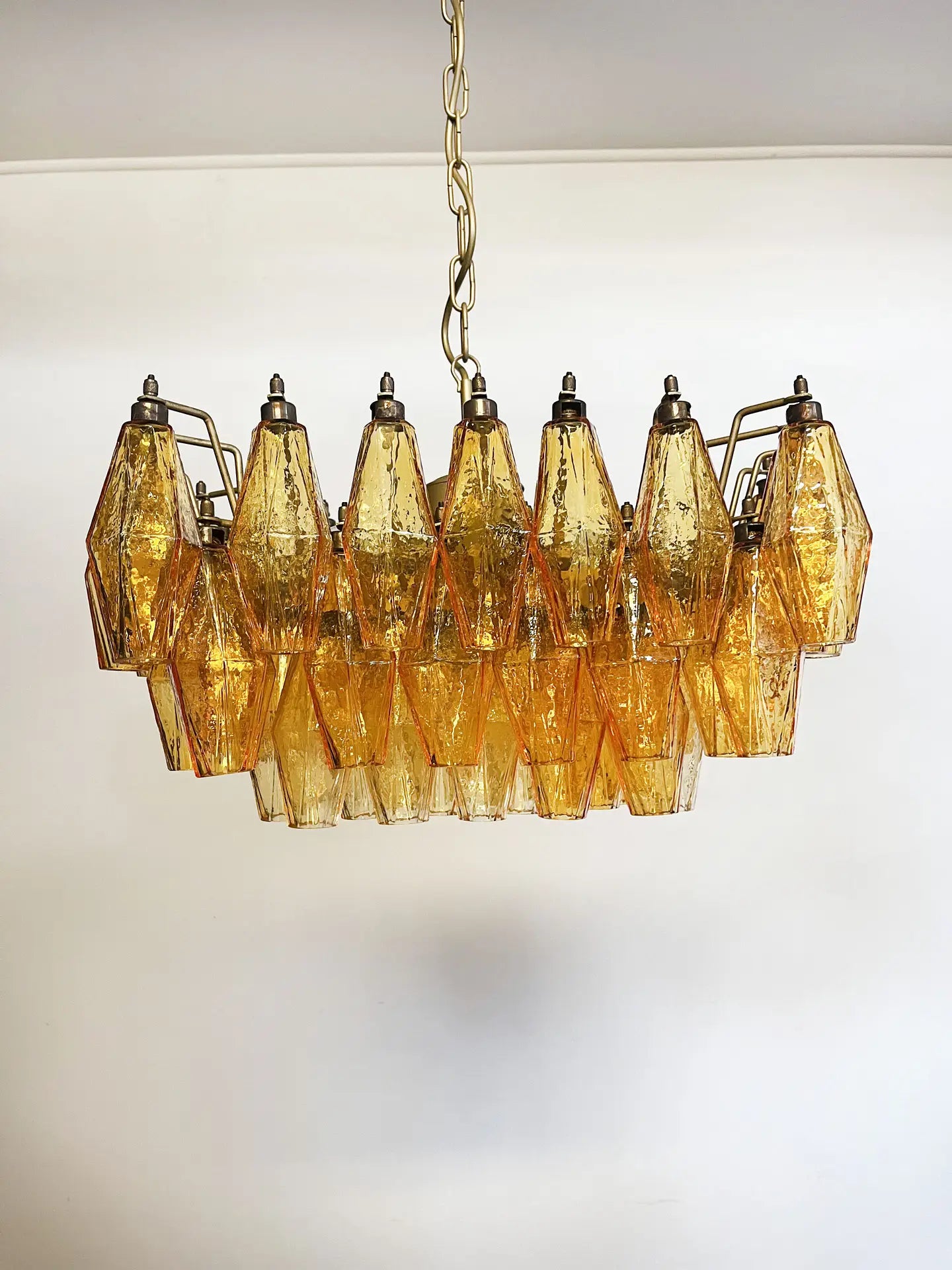 Murano Chandelier – 56 Yellow Poliedri Glass – detail 2 – Murano Classics
