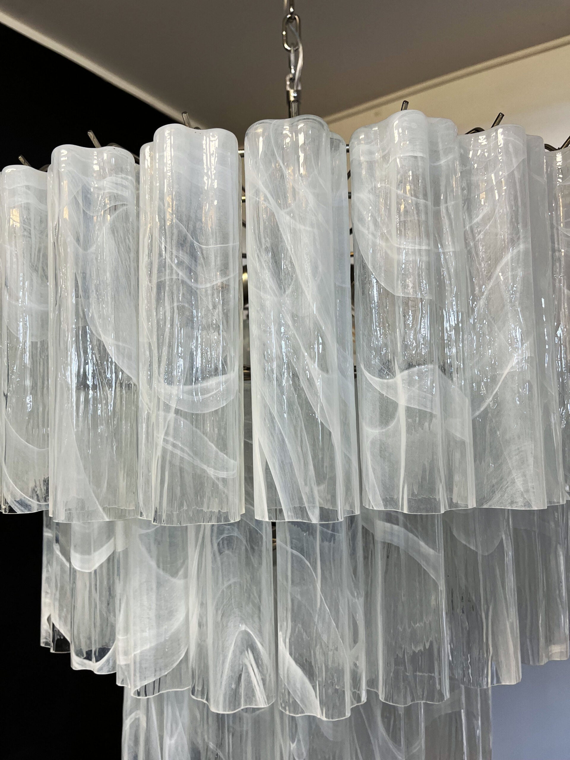 Murano Chandelier – 78 White Alabaster Glass Tubes – detail 8 – Murano Classics