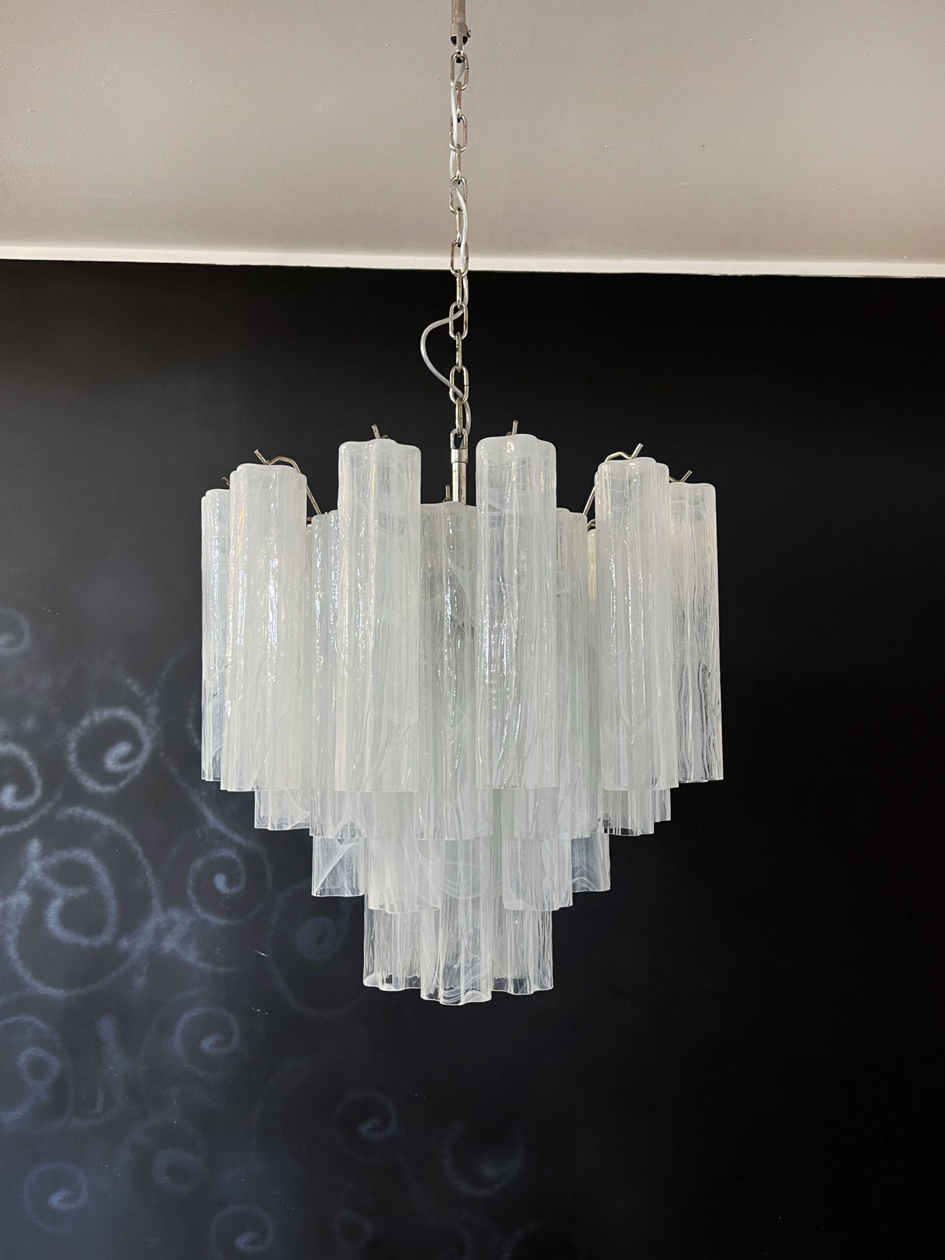 Murano Chandelier – 36 White Alabaster Glass Tubes – detail 4 – Murano Classics