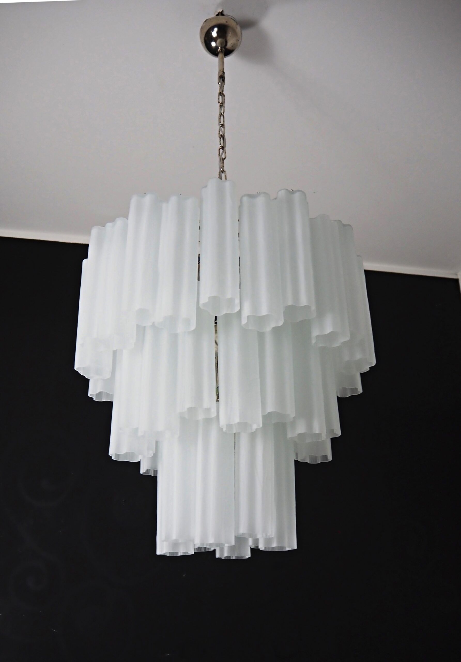 Murano Chandelier – 48 Matte White Glass Tubes – detail 7 – Murano Classics