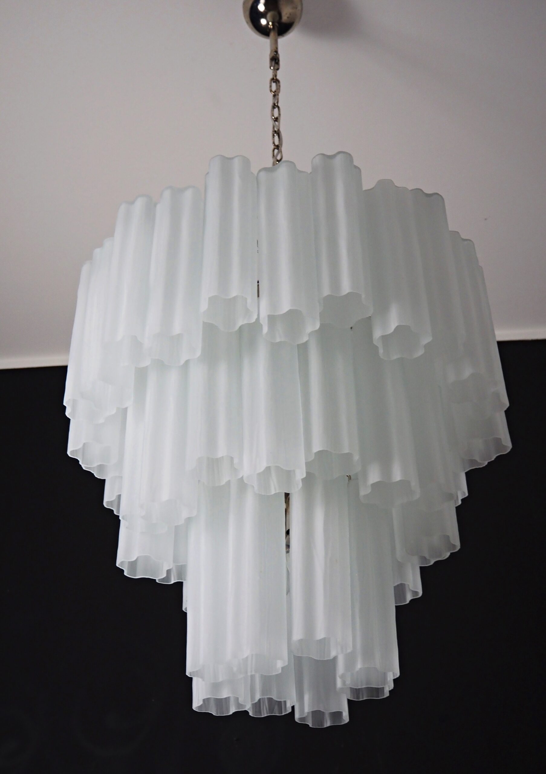 Murano Chandelier – 48 Matte White Glass Tubes – detail 9 – Murano Classics