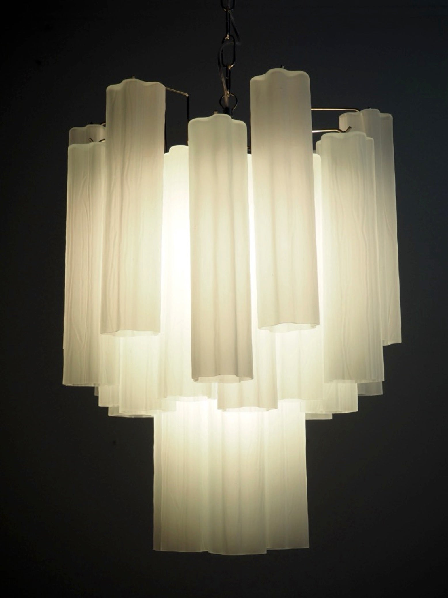 Murano Lysekrone | 30 Alabaster hvit Rørglass