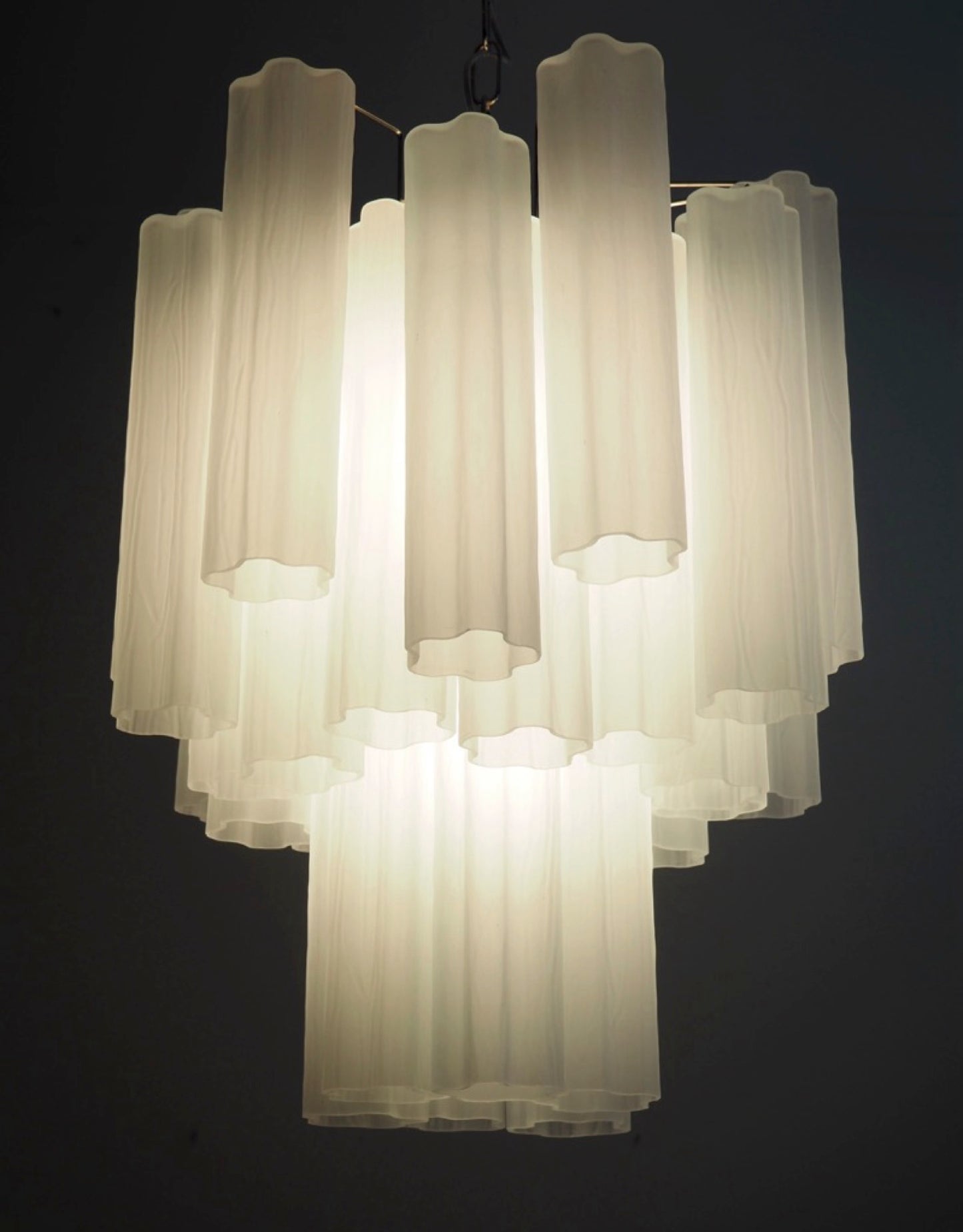 Murano Lysekrone | 30 Alabaster hvit Rørglass