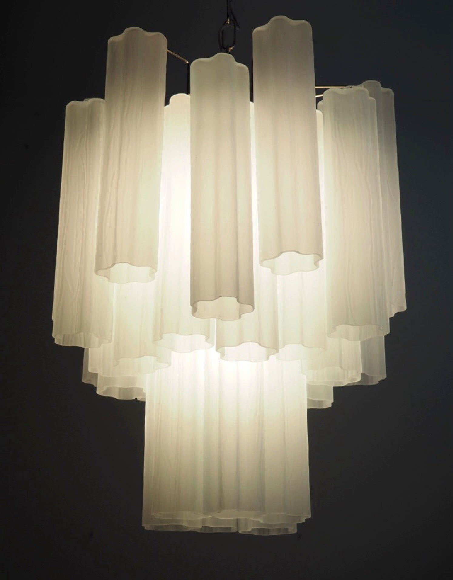 Murano Lysekrone | 30 Alabaster hvit Rørglass