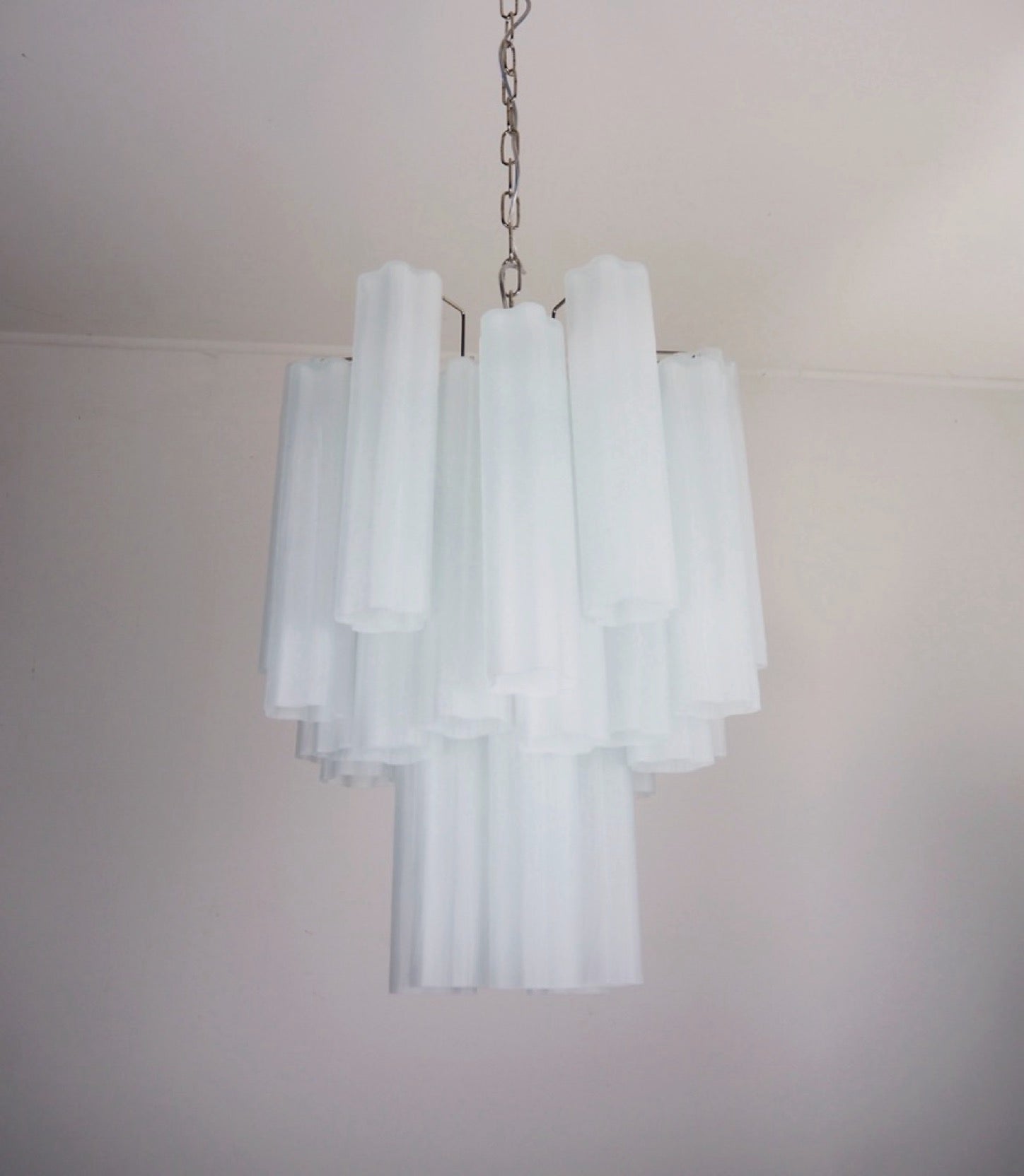 Murano Lysekrone | 30 Alabaster hvit Rørglass