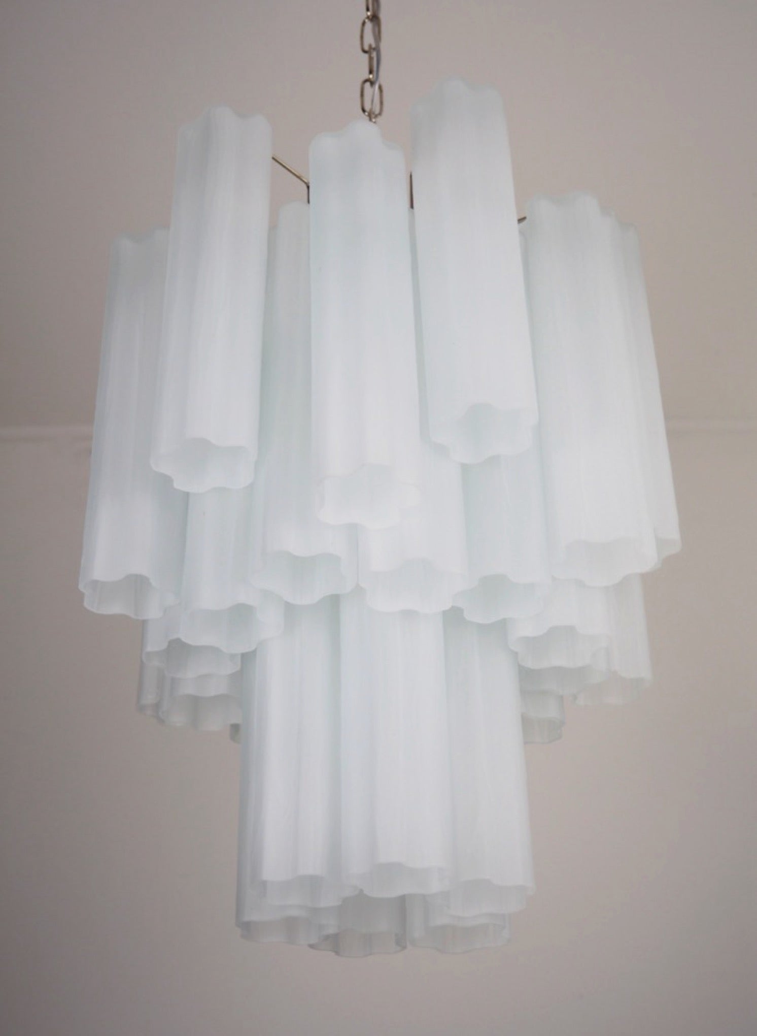 Murano Lysekrone | 30 Alabaster hvit Rørglass