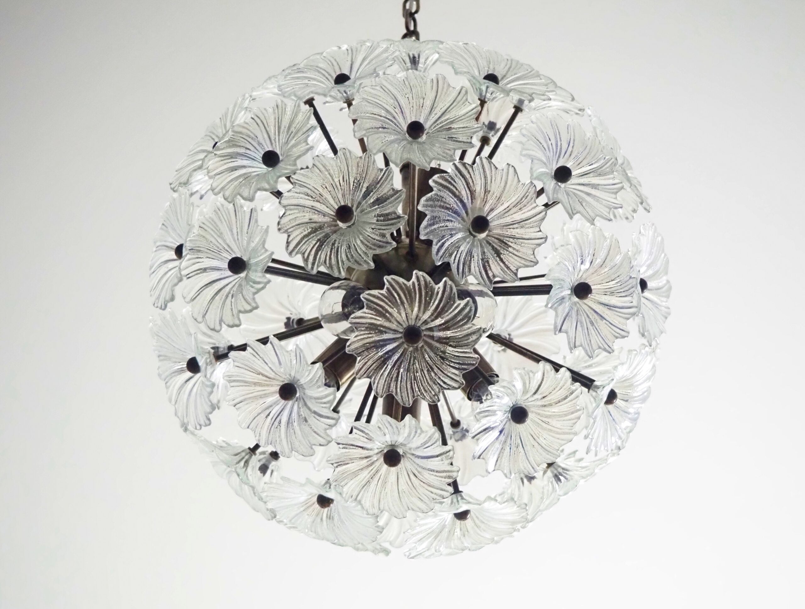 Murano Lysekrone – 51 Klare Tusenfrydglass – detalj 6 – Murano Classics