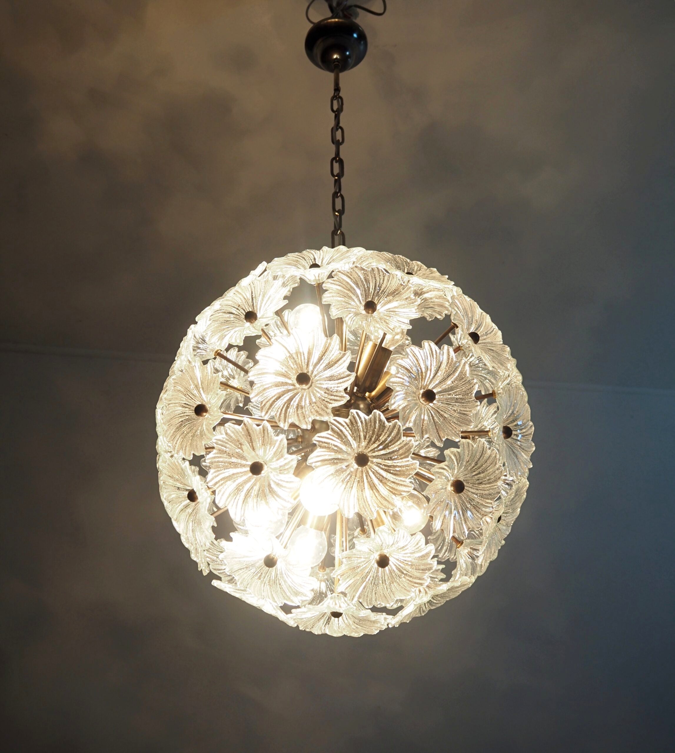 Murano Lysekrone – 51 Klare Tusenfrydglass – detalj 4 – Murano Classics