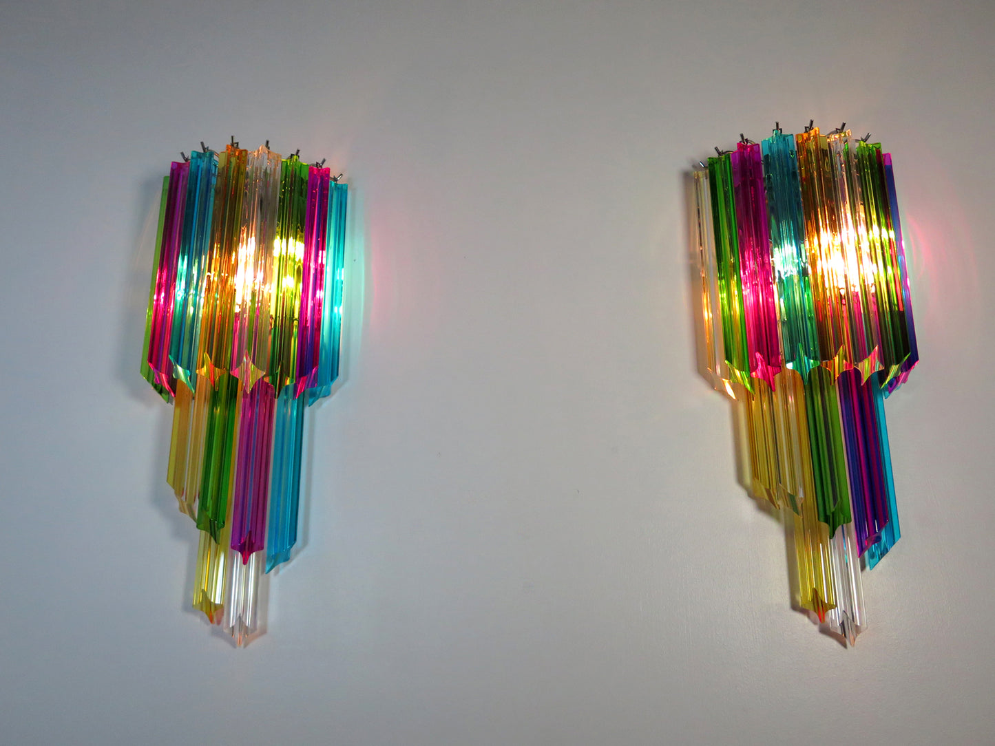 Murano Vegglampe | 32 Multifarge Prismeglass | 1 par