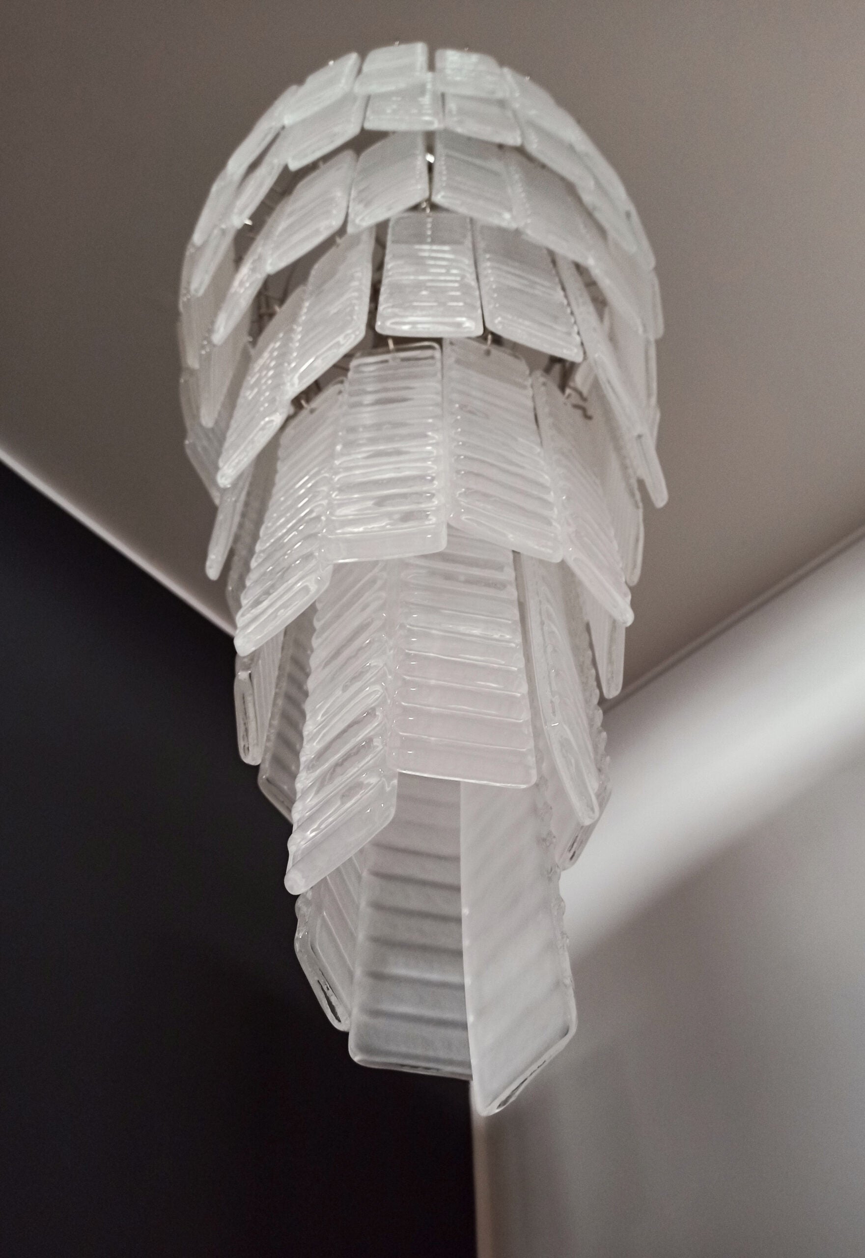 Murano Chandelier – 83 White Spiral Glasses – detail 5 – Murano Classics