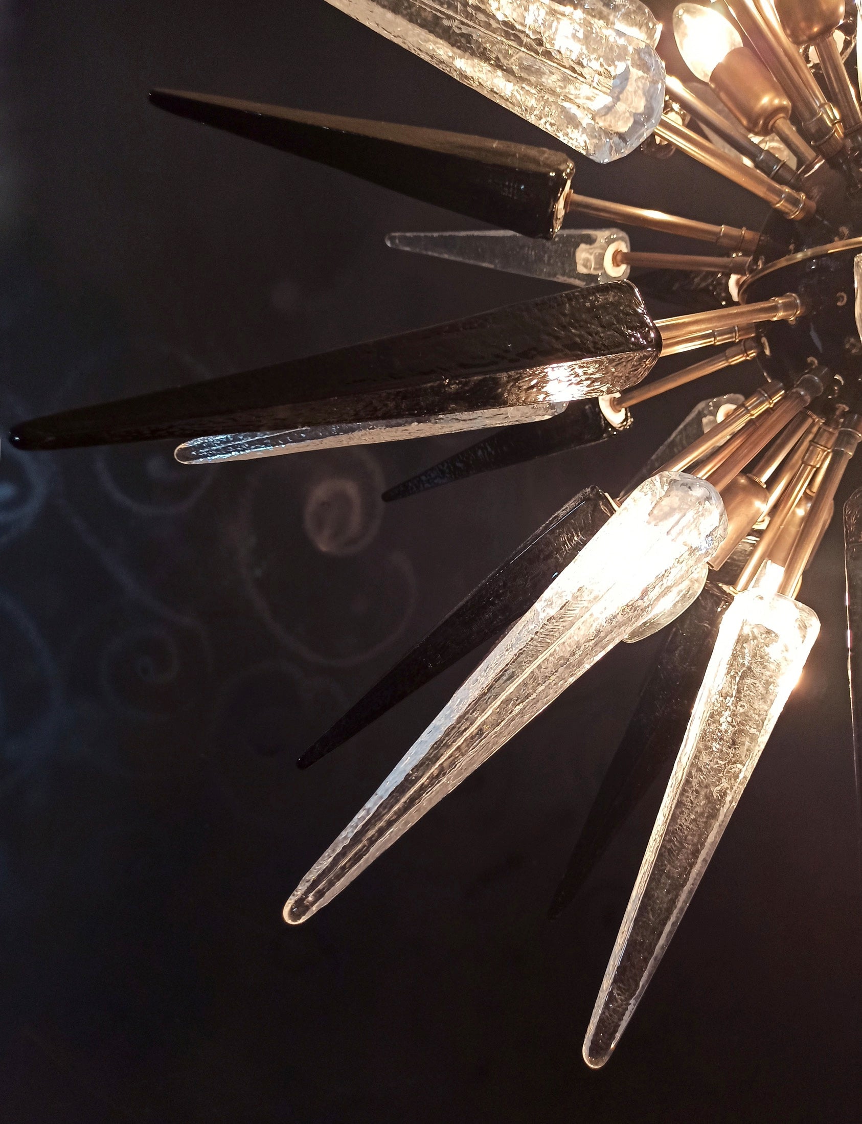 Murano Lysekrone | 51 Klare Sorte Sputnik