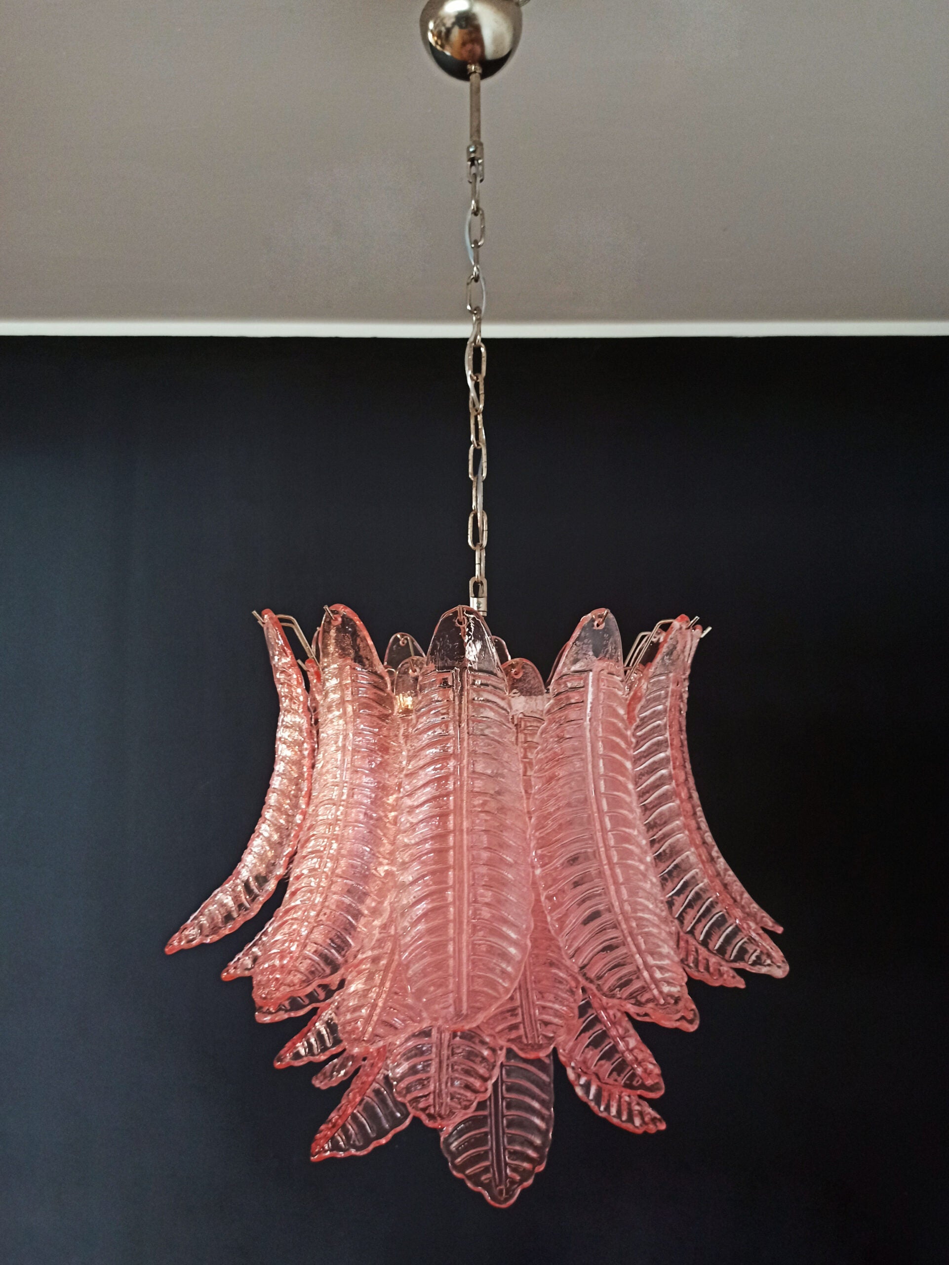 Murano Chandelier – 36 Pink Felci Glass – detail 2 – Murano Classics