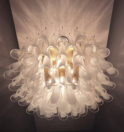 Murano Taklampe | 64 Hvite Konglebladglass