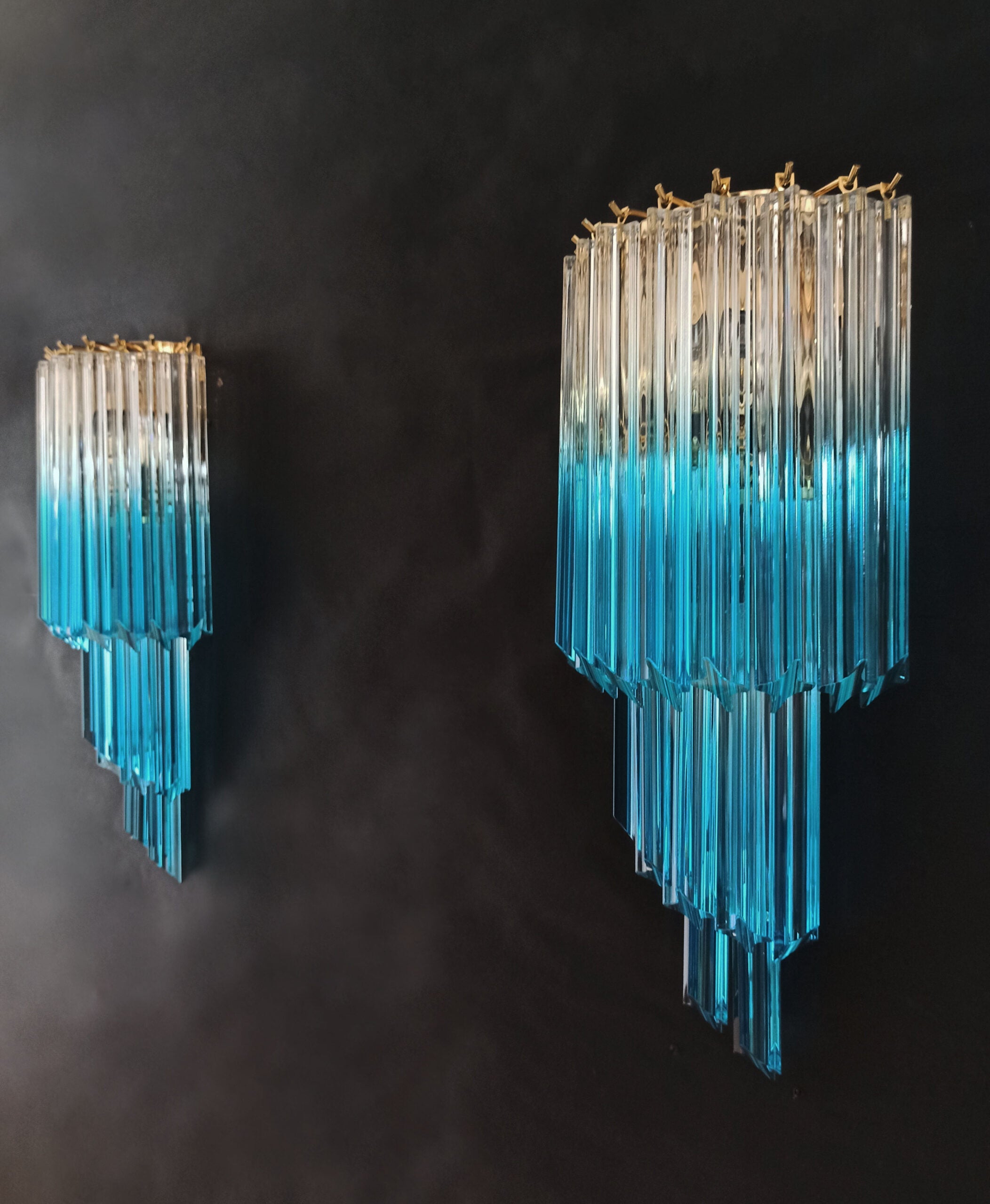 Murano Wall Lamp | 32 Clear Blue Prism Glass | Set of 2