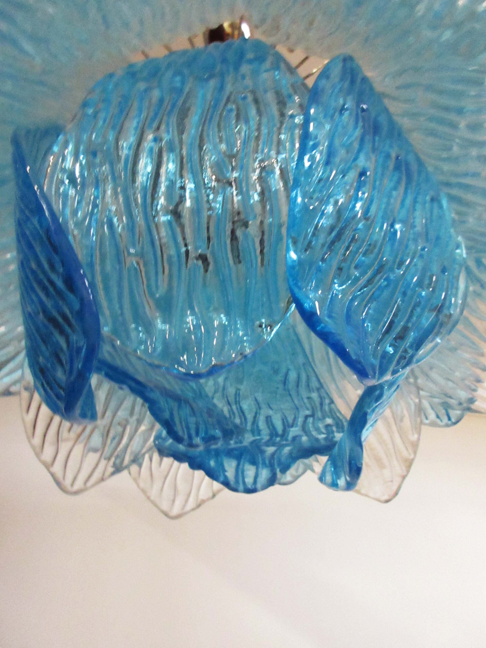 Lustre Murano – 38 Verres Crostoli Bleus – détail 3 – Murano Classics
